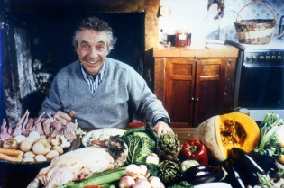 Philippe de Broca dans sa maison à Vert